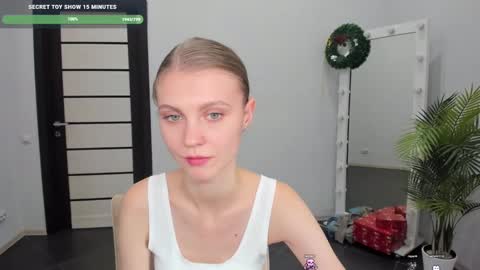Snapshot of phoebepaw chatting on January 2025 10:26:02 AM Phoebe online show from January 2025 10:26:02 AM