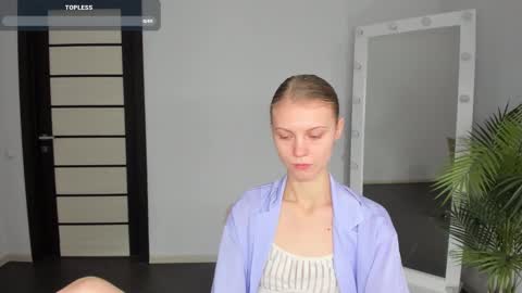 Snapshot of phoebepaw chatting on January 2025 11:19:02 AM Phoebe online show from January 2025 11:19:02 AM