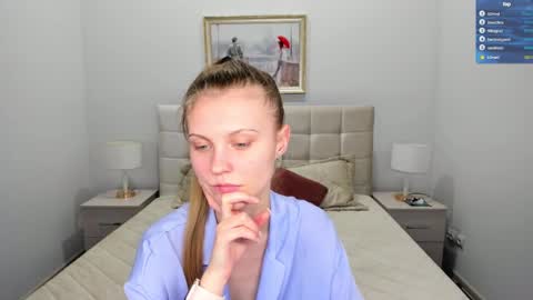 Snapshot of phoebepaw chatting on February 2025 04:37:02 PM Phoebe online show from February 2025 04:37:02 PM