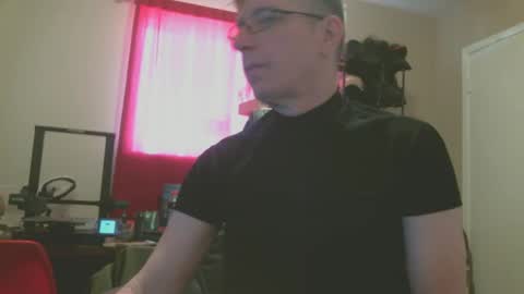 Snapshot of phoenix4older chatting on December 2024 07:31:02 PM phoenix4older online show from December 2024 07:31:02 PM