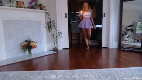 Snapshot of phoenix_taylor chatting on January 2025 02:40:01 AM PHOENIX TAYLOR online show from January 2025 02:40:01 AM