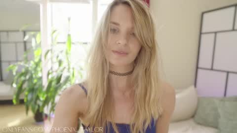 Snapshot of phoenix_taylor chatting on February 2025 10:53:01 PM PHOENIX TAYLOR online show from February 2025 10:53:01 PM
