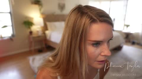 Snapshot of phoenix_taylor chatting on September 2025 12:25:01 AM PHOENIX TAYLOR online show from September 2025 12:25:01 AM