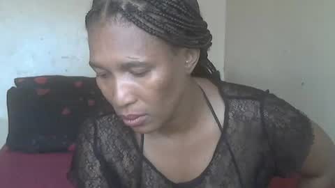 Snapshot of phoenixcandy chatting on January 2025 12:15:02 PM phoenixcandy online show from January 2025 12:15:02 PM