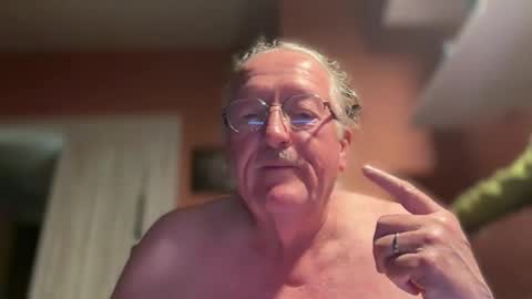 Phrodeaux online show from April 2026 03:59:01 AM