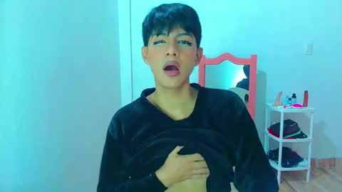 phuwin online show from May 2026 06:08:01 AM