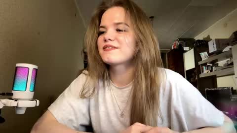 Madeline online show from June 2026 07:14:02 AM