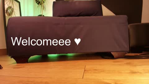    Special Couple Show - WELCOME TO XMAS   5 and 6 December  - 2 at 8 pm COL hour online show from October 2025 02:09:01 AM