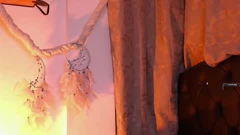  PIA FISHER  online show from February 2026 02:15:02 AM