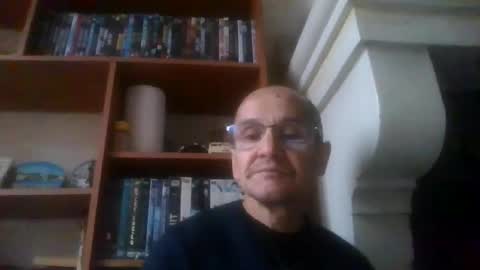 Snapshot of pichoun71 chatting on December 2024 11:03:02 AM pichoun71 online show from December 2024 11:03:02 AM