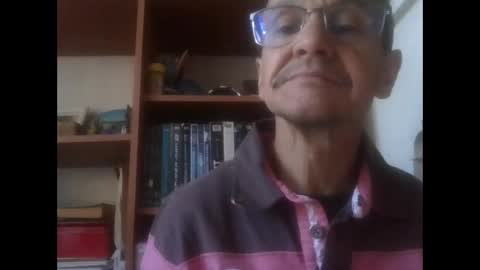 Snapshot of pichoun71 chatting on September 2025 07:23:01 AM pichoun71 online show from September 2025 07:23:01 AM