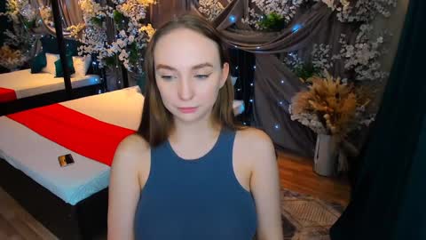 Emelie online show from February 2025 04:36:01 PM