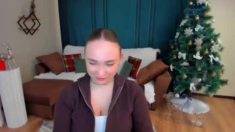 Emelie online show from January 2026 07:27:01 PM