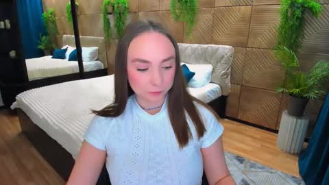 Emelie online show from February 2026 10:10:01 AM