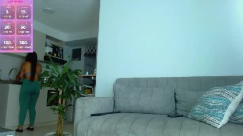 Viviana online show from April 2026 08:11:01 PM