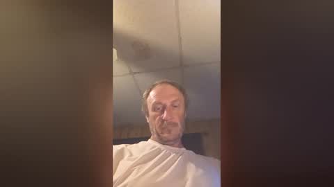 Snapshot of piercejack352 chatting on June 2026 05:19:02 AM piercejack352 online show from June 2026 05:19:02 AM