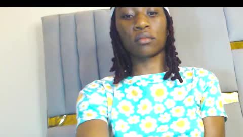 Snapshot of piercequin chatting on January 2026 12:02:01 AM piercequin online show from January 2026 12:02:01 AM