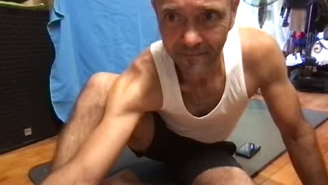 pierrohhh online show from June 2026 06:47:02 AM