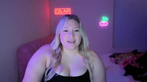 Piggy Rose online show from January 2026 01:30:01 AM