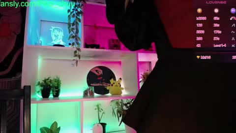 Snapshot of pika_pikaa chatting on February 2025 12:00:02 AM Sonya online show from February 2025 12:00:02 AM