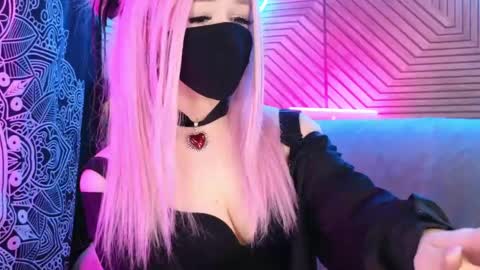 Sonya online show from May 2026 11:45:02 PM