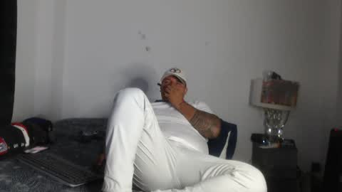 Snapshot of pikoro_gomez chatting on February 2025 03:26:02 AM pikoro_gomez online show from February 2025 03:26:02 AM