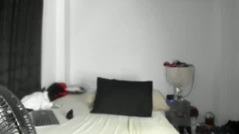 Snapshot of pikoro_gomez chatting on May 2026 12:28:02 AM pikoro_gomez online show from May 2026 12:28:02 AM