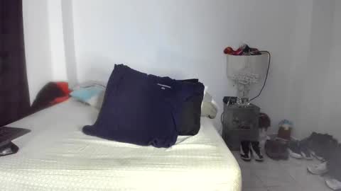 Snapshot of pikoro_gomez chatting on May 2026 01:25:02 AM pikoro_gomez online show from May 2026 01:25:02 AM