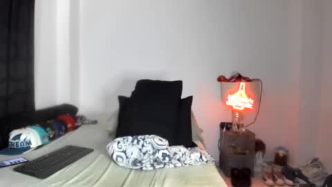 Snapshot of pikoro_gomez chatting on May 2026 01:57:16 AM pikoro_gomez online show from May 2026 01:57:16 AM