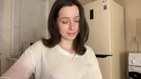 Trisha     online show from October 2025 02:37:01 PM