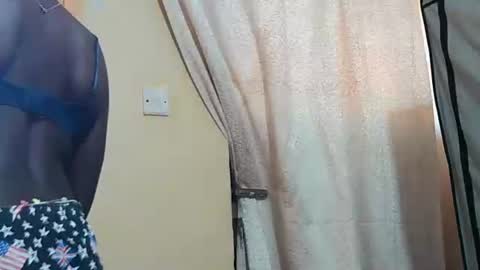 Snapshot of pinah1997 chatting on June 2026 11:22:02 AM pinah1997 online show from June 2026 11:22:02 AM