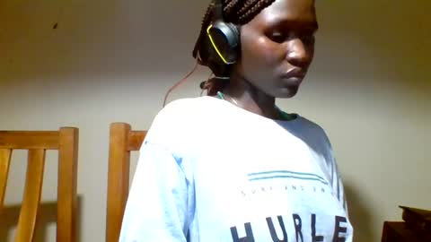 Snapshot of pinah1997 chatting on August 2026 09:25:01 PM pinah1997 online show from August 2026 09:25:01 PM