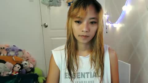 Snapshot of pinay_beauty14 chatting on January 2025 11:48:02 PM pinay beauty14 online show from January 2025 11:48:02 PM