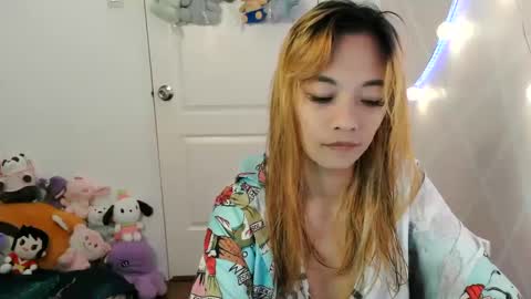 Snapshot of pinay_beauty14 chatting on January 2025 01:16:02 AM pinay beauty14 online show from January 2025 01:16:02 AM