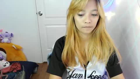Snapshot of pinay_beauty14 chatting on January 2025 02:39:01 PM pinay beauty14 online show from January 2025 02:39:01 PM