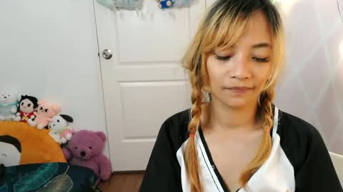 Snapshot of pinay_beauty14 chatting on January 2025 03:33:02 AM pinay beauty14 online show from January 2025 03:33:02 AM