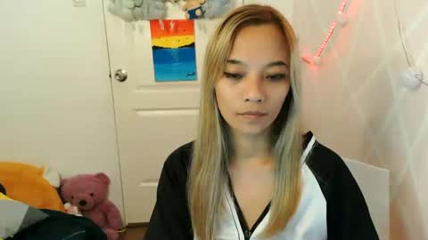 Snapshot of pinay_beauty14 chatting on February 2025 09:13:02 AM pinay beauty14 online show from February 2025 09:13:02 AM