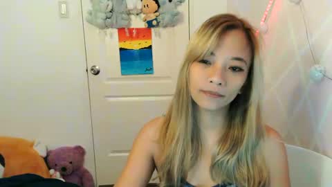 Snapshot of pinay_beauty14 chatting on February 2025 12:17:01 AM pinay beauty14 online show from February 2025 12:17:01 AM
