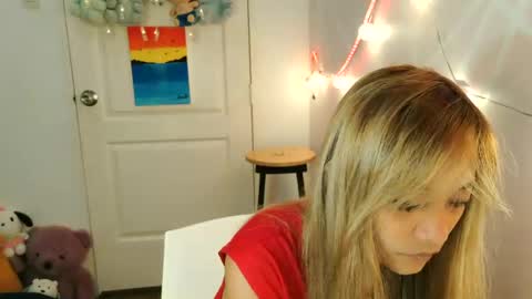 Snapshot of pinay_beauty14 chatting on February 2025 01:00:02 PM pinay beauty14 online show from February 2025 01:00:02 PM