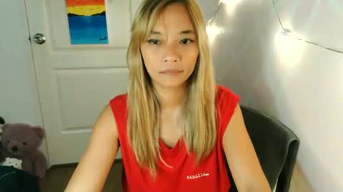 Snapshot of pinay_beauty14 chatting on February 2025 10:36:02 PM pinay beauty14 online show from February 2025 10:36:02 PM