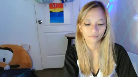 Snapshot of pinay_beauty14 chatting on February 2025 02:40:02 AM pinay beauty14 online show from February 2025 02:40:02 AM