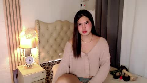 Snapshot of pinay_ivy chatting on January 2025 06:52:01 PM Ivy Morningstar online show from January 2025 06:52:01 PM
