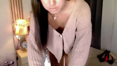 Snapshot of pinay_ivy chatting on September 2025 09:25:02 PM Ivy Morningstar online show from September 2025 09:25:02 PM