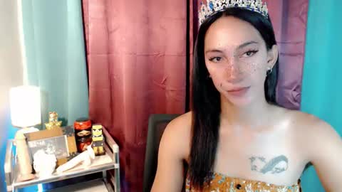 lucyLove online show from June 2026 03:10:02 AM