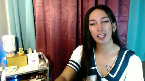 lucyLove online show from June 2026 02:36:02 AM