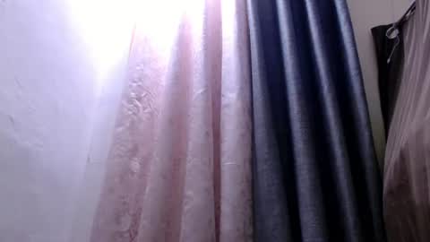 Snapshot of pinay_pearl chatting on November 2025 01:08:01 AM Pearly online show from November 2025 01:08:01 AM