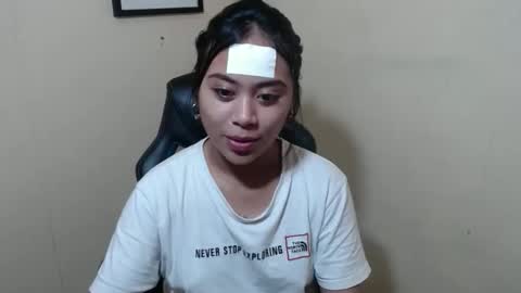 Snapshot of pinay_shinexxx chatting on April 2026 06:05:02 AM pinay_shinexxx online show from April 2026 06:05:02 AM
