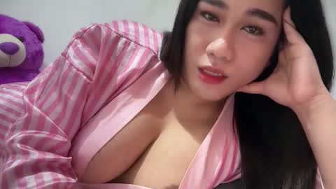 sofielove online show from April 2026 03:49:02 PM