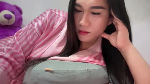 sofielove online show from April 2026 05:30:01 PM