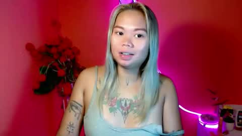 Snapshot of pinay_sweetlenatashaxx chatting on October 2025 06:41:01 PM call me natasha online show from October 2025 06:41:01 PM